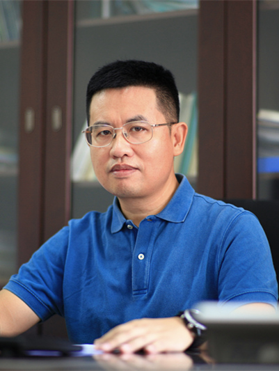 邹志新
